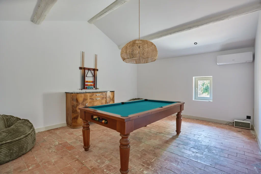 Salle de billard annexe