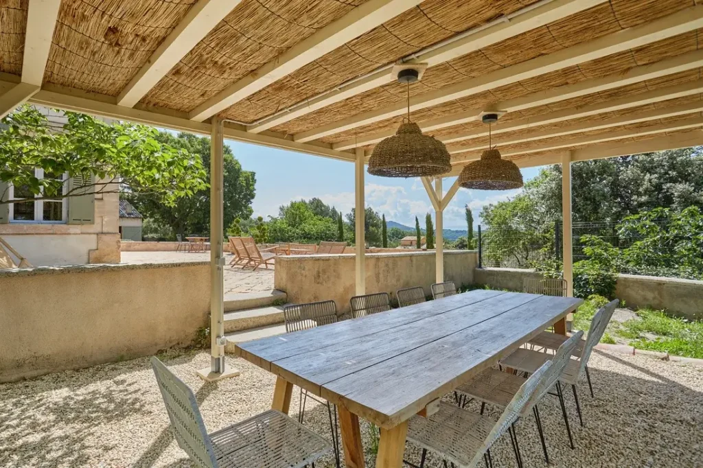 espace extérieur de repas