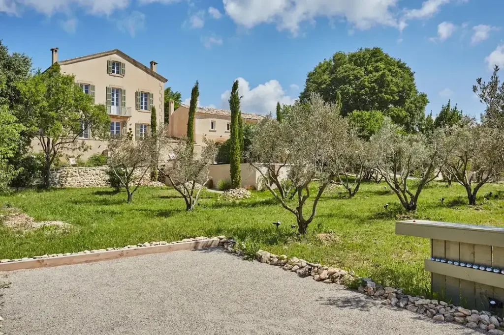 terrain de pétanque maison